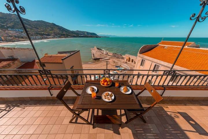 Roqamaris Apartment Cefalu Luaran gambar